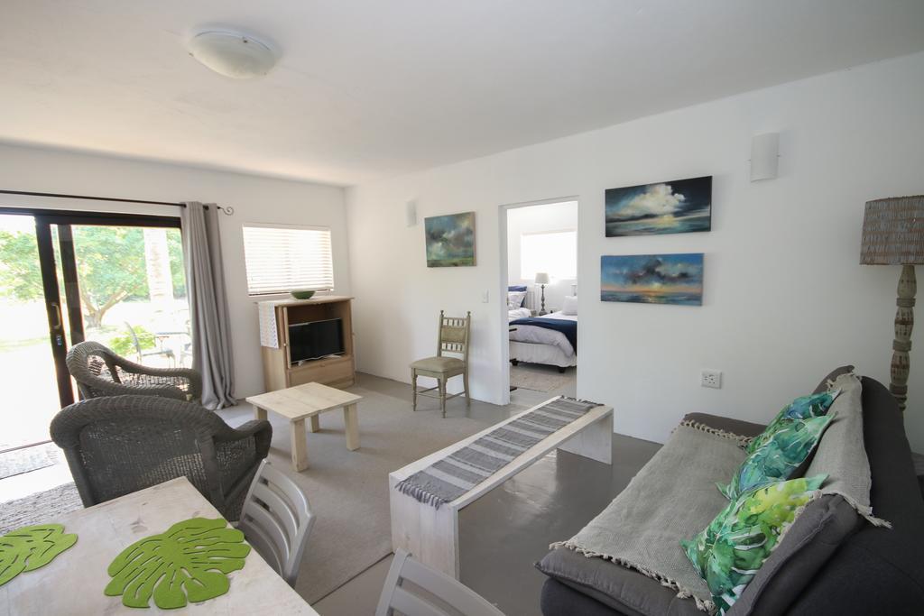 Moonriver Self Catering Plettenberg Bay Esterno foto